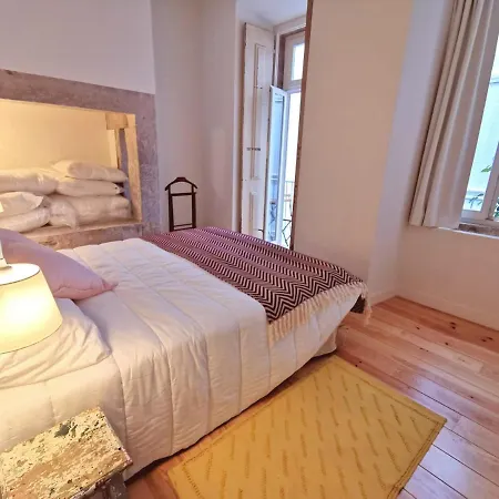 Antiga Casa Pessoa Douradores Apartment Lisbon